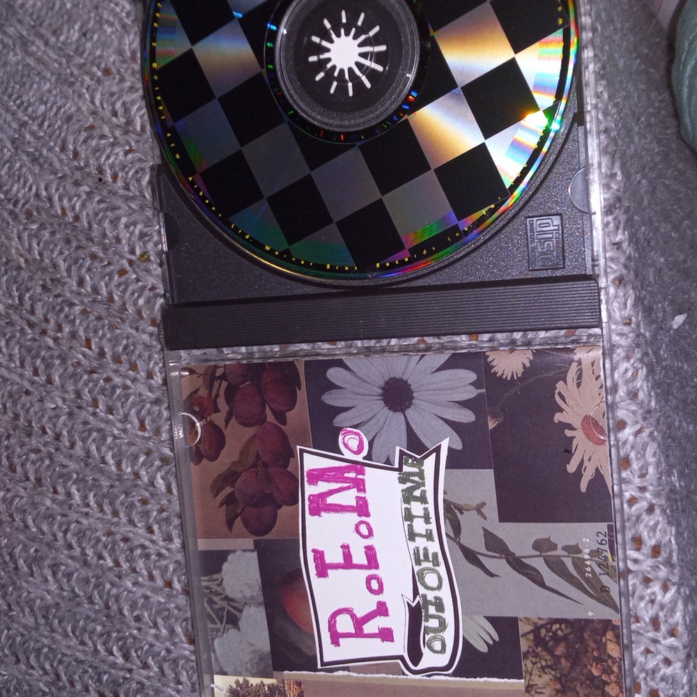 R.E.M. "OUT OF TIME" CD - Picture 2 of 6